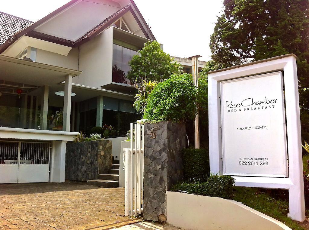 Rose Chamber Bed And Breakfast Bandung Exterior photo